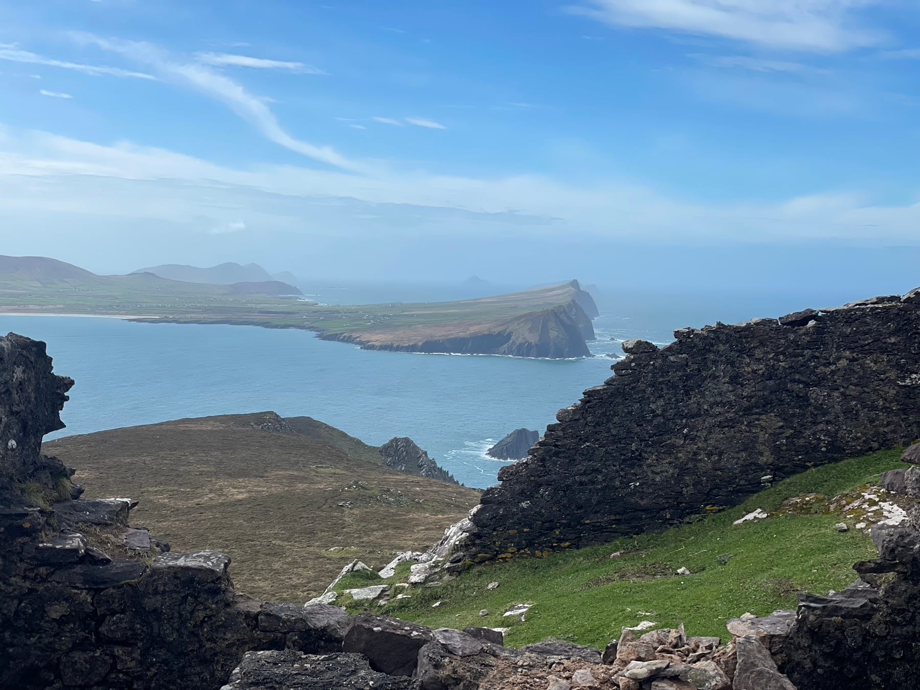 Atlantic cliffs along the Ballydavid Head route